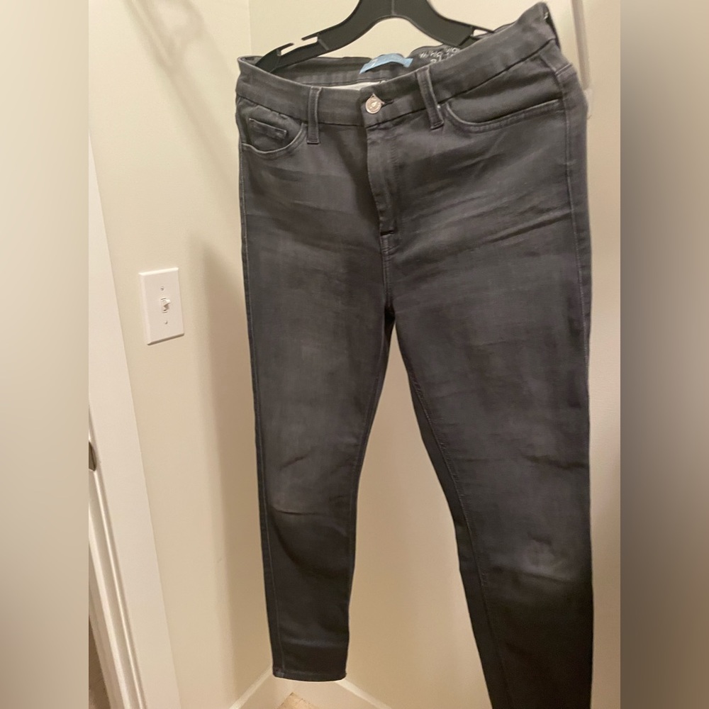 NWOT  7 For all Mankind gray jeans. Size 30